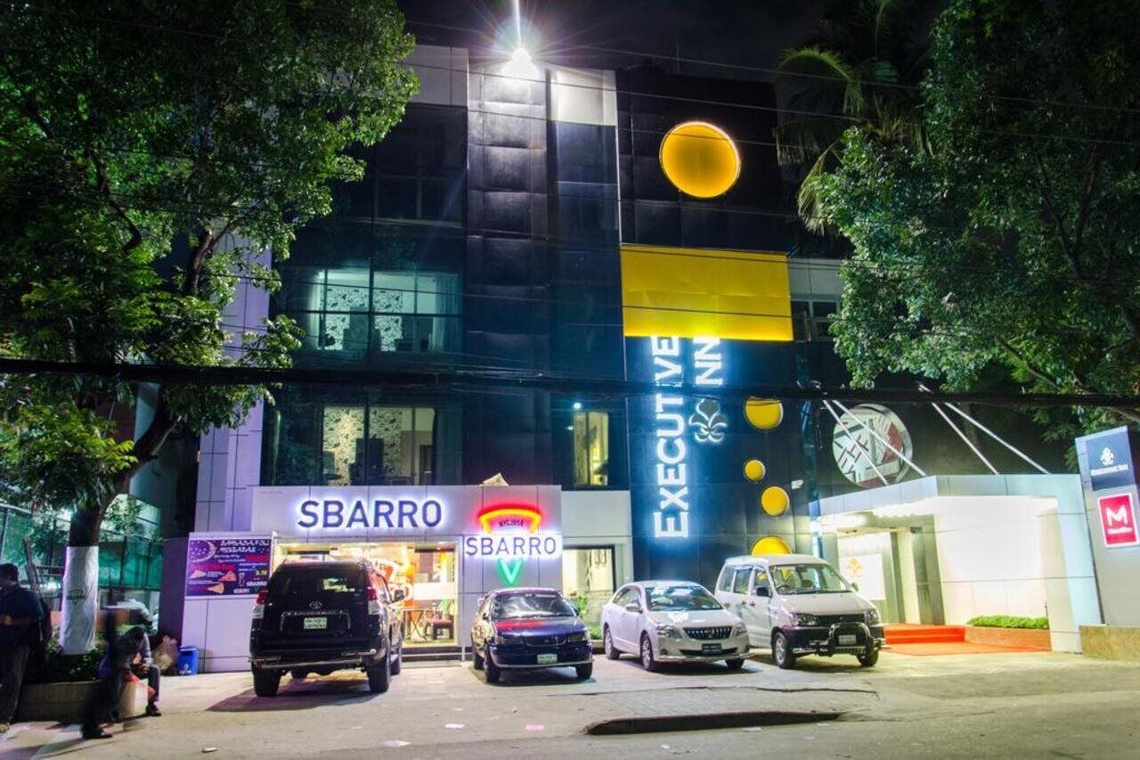 Executive Inn Dhaka Bagian luar foto